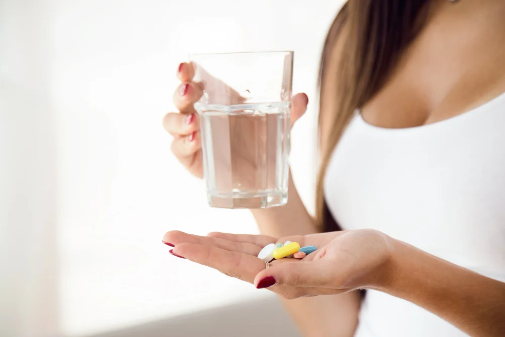 Qual a Suplementação para Atletas necessária? 4 suplementacao tomando